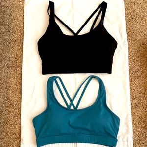 Set of 2 size medium sports bras